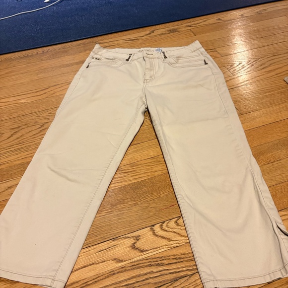 KIKIT Pants - Kikit Ivory Stretch Cotton Stud Accent Capris Crop Jeans Pants Womens 10